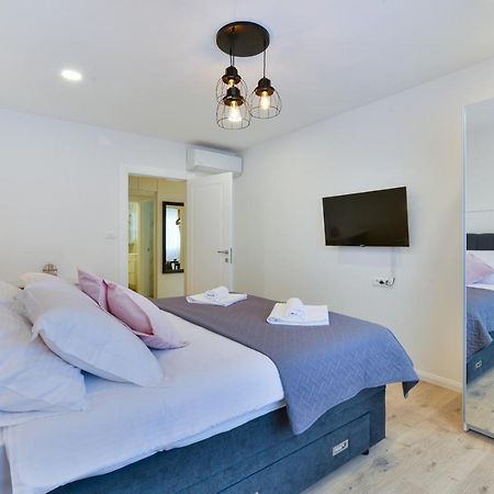 Zara Lumina Apartment מראה חיצוני תמונה