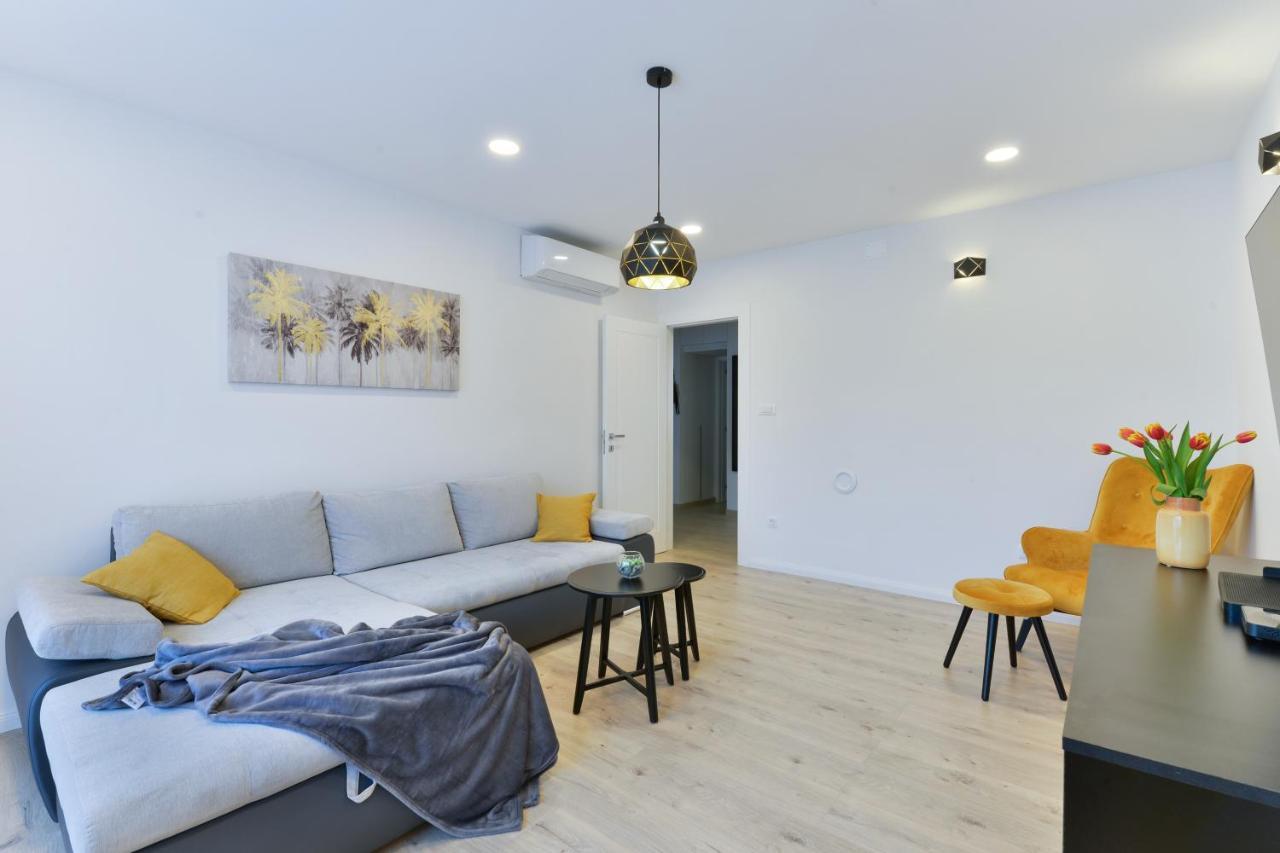 Zara Lumina Apartment מראה חיצוני תמונה